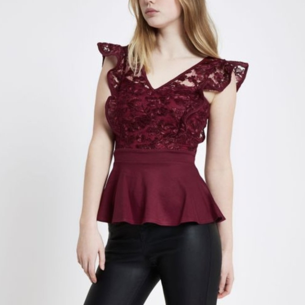 Stunning River Island Burgandy Lace Peplum Top